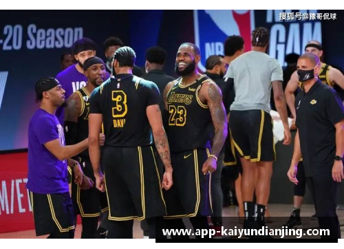 开云电竞NBA湖人对阵热火，谁能笑到最后？